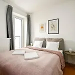 Vysoka 4* Bratislava