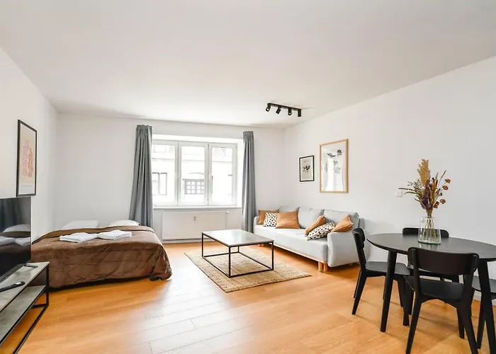 Ξενοδοχείο με διαμερίσματα Vysoka 4*