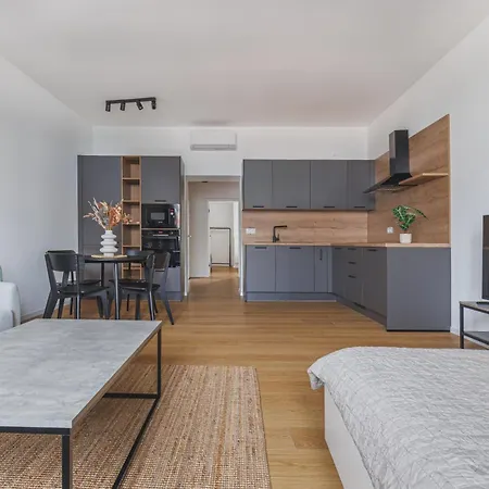 Vysoka 4* Братислава